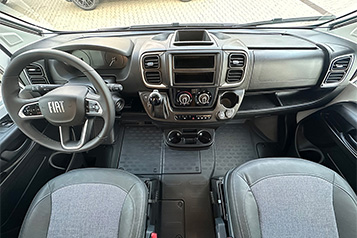 obytný vůz fiat 1